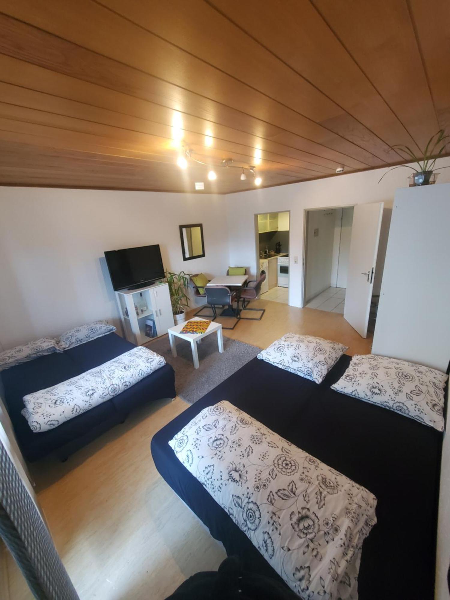 Einzimmerwohnungmit Grossem Balkon Mietersheim Buitenkant foto